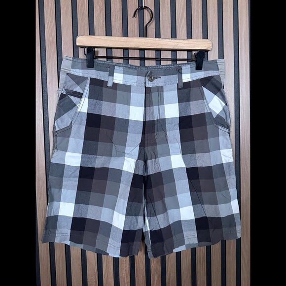 Lululemon Shorts 32 Mens Blur Checkered Plaid Gray 9.5" Inseam Chino - Picture 1 of 7